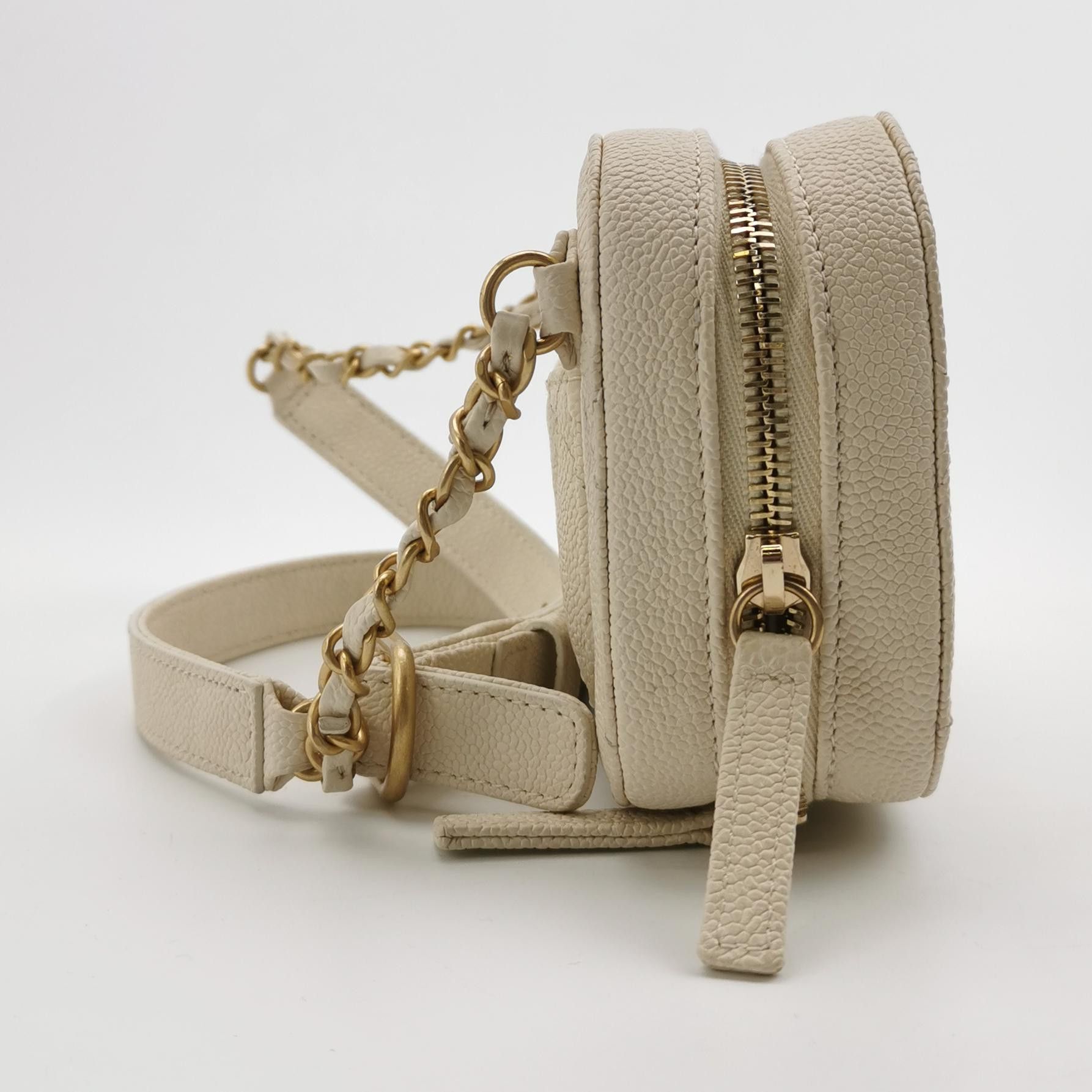 Chanel Chanel Women os Belt Bags Size ONE SIZE - 4 Thumbnail