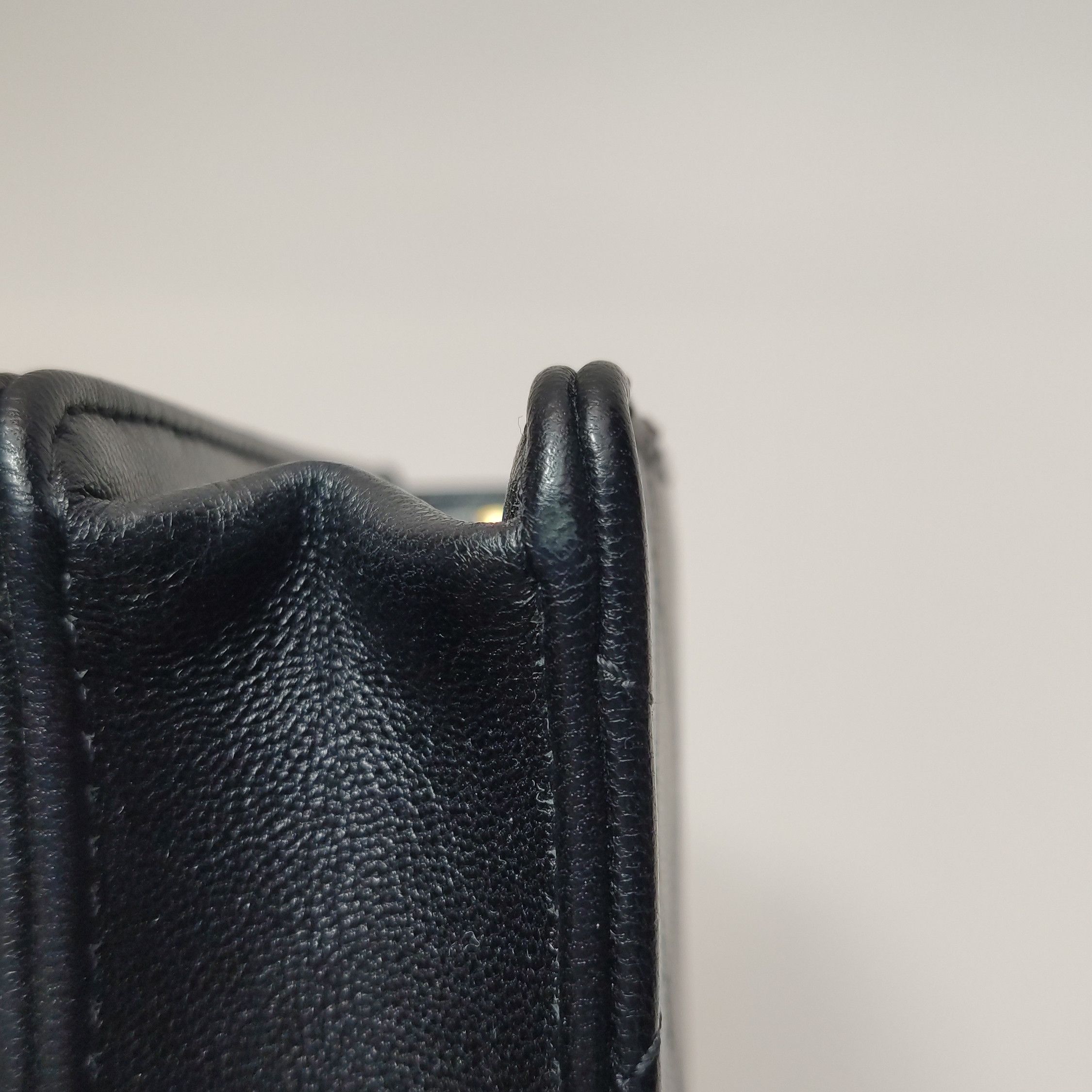 Chanel Chanel Women os Crossbody Bags Size ONE SIZE - 16 Thumbnail