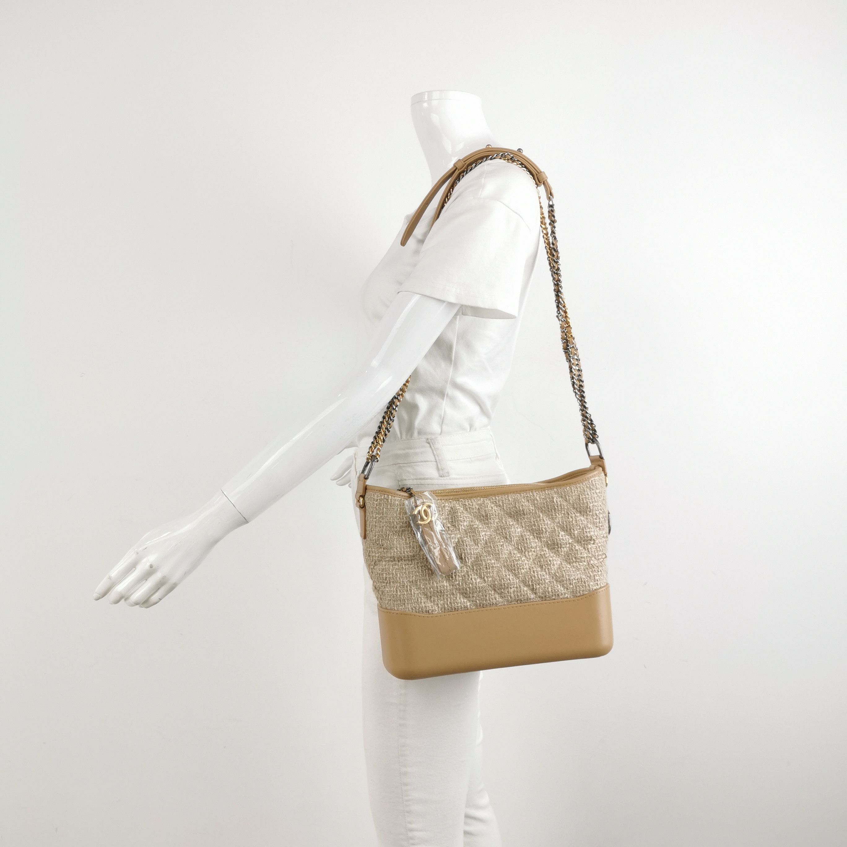 Chanel Chanel Women os Shoulder Bags Size ONE SIZE - 2 Thumbnail