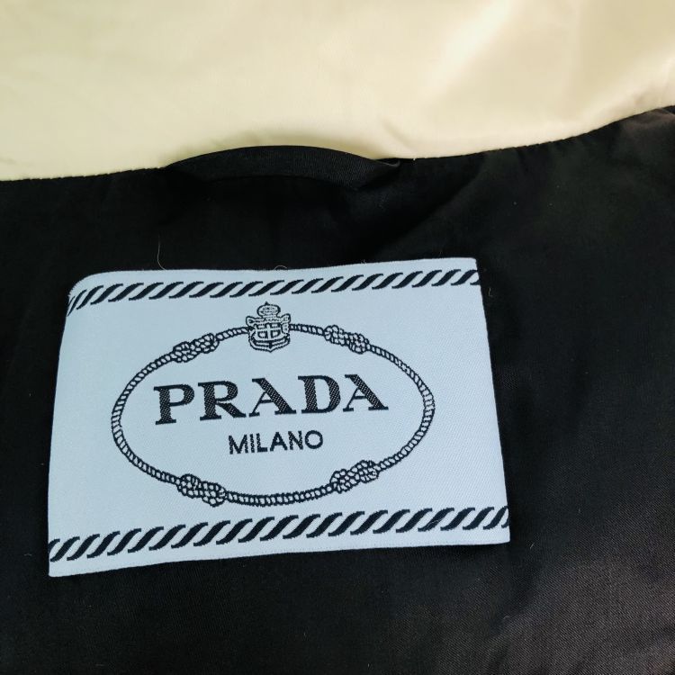 Prada Prada Fur Collar Down Coat Size 38 Size XS / US 0-2 / IT 36-38 - 3 Thumbnail
