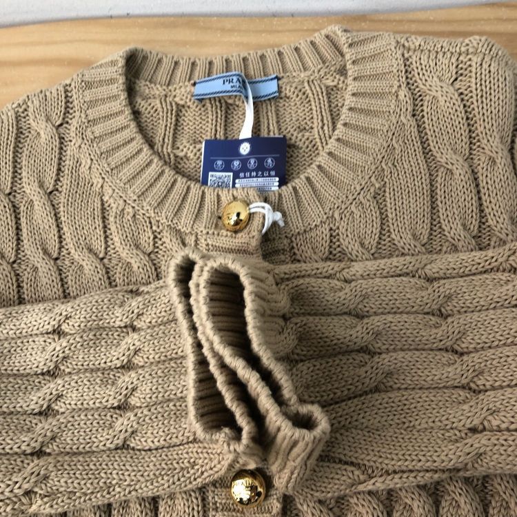 Prada Prada Beige Cable Knit Cardigan Size 36 Size XS / US 0-2 / IT 36-38 - 12 Thumbnail