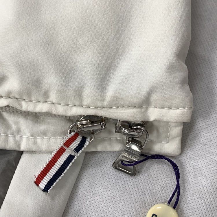 Prada Prada White Hooded Belted Coat Size IT 38 Size XS / US 0-2 / IT 36-38 - 12 Thumbnail