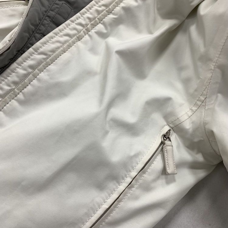 Prada Prada White Hooded Belted Coat Size IT 38 Size XS / US 0-2 / IT 36-38 - 16 Thumbnail