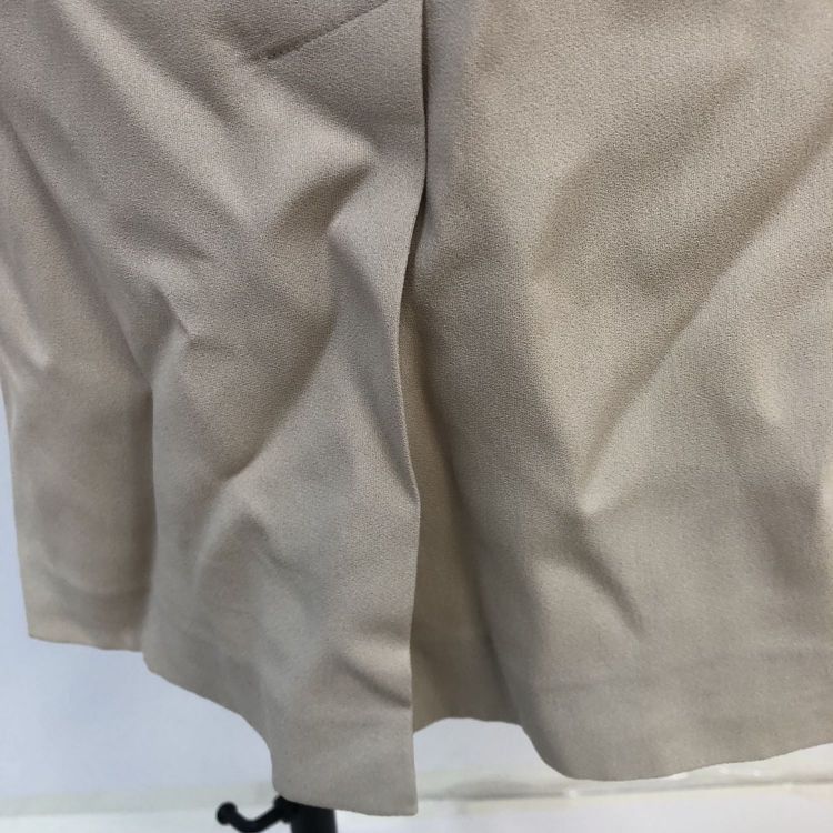 Prada Prada Beige Midi Skirt Size IT 42 Size 28" / US 6 / IT 42 - 8 Thumbnail