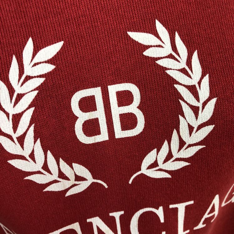 Balenciaga Balenciaga Crest Logo Hoodie Size M Size US M / EU 48-50 / 2 - 9 Thumbnail