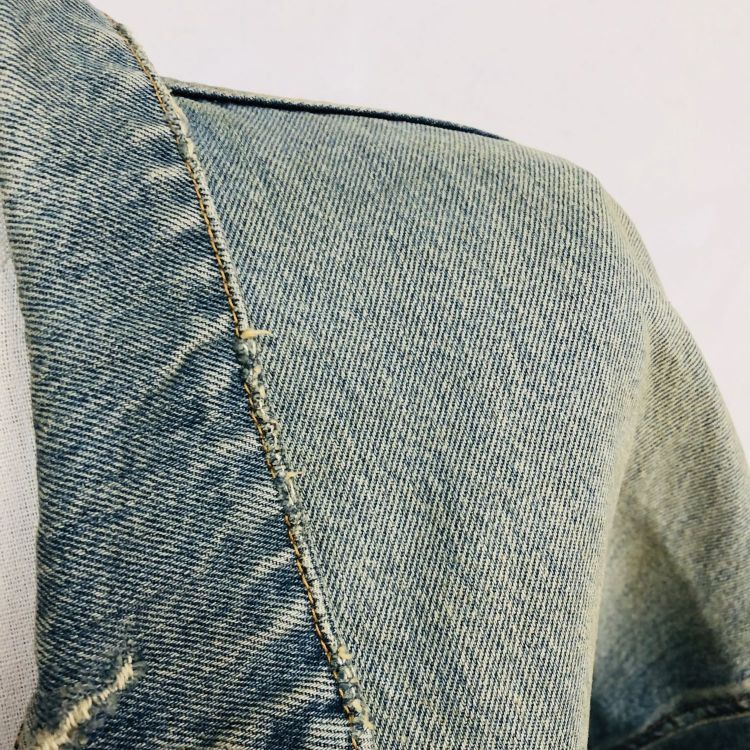 Balenciaga Balenciaga Distressed Denim Jacket Size 2 Size US M / EU 48-50 / 2 - 7 Thumbnail