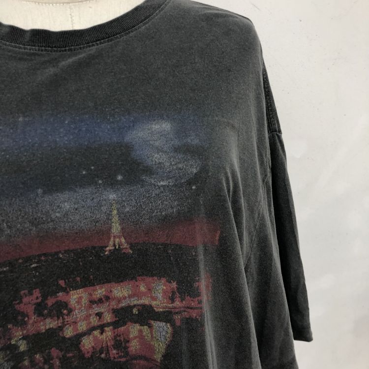 Balenciaga Balenciaga Paris Graphic T-Shirt Size XS Size US XS / EU 42 / 0 - 7 Thumbnail