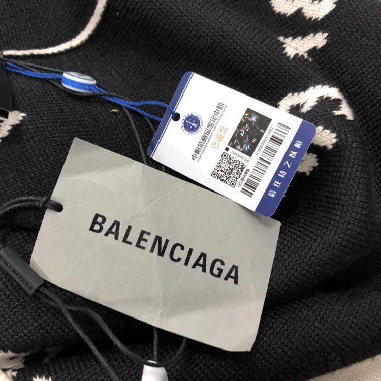 Balenciaga Balenciaga Allover Logo Sweater Size S Size US S / EU 44-46 / 1 - 10 Thumbnail