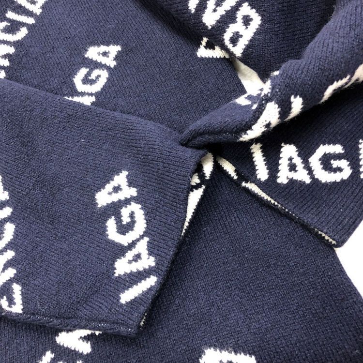 Balenciaga Balenciaga All-over Logo Sweater Size S Size US S / EU 44-46 / 1 - 8 Thumbnail