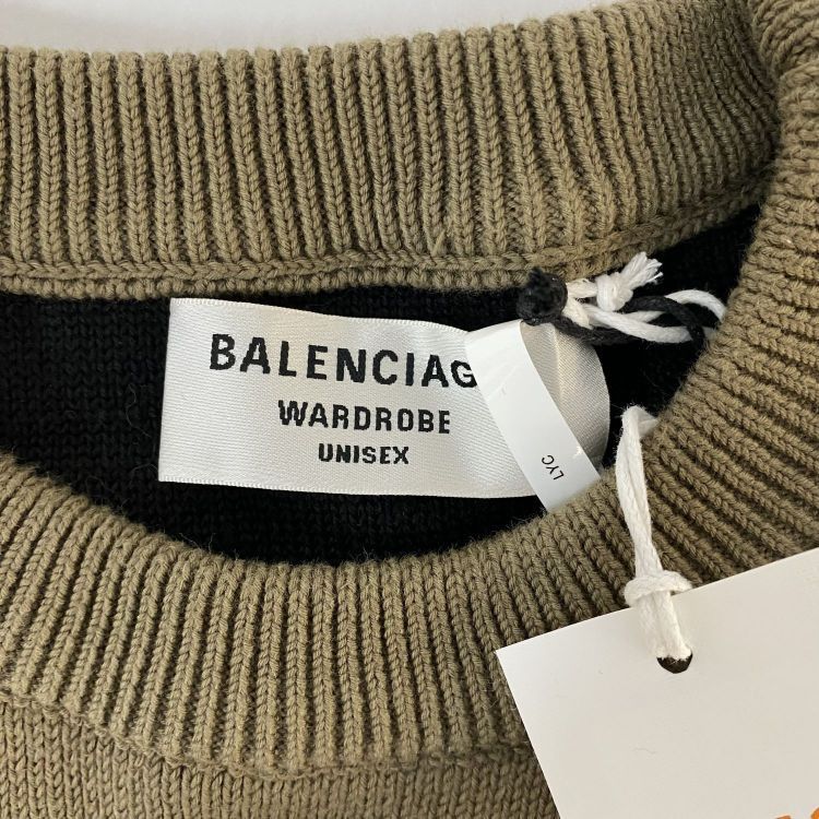 Balenciaga Balenciaga Logo Pattern Sweater Size XS Size US XS / EU 42 / 0 - 3 Thumbnail