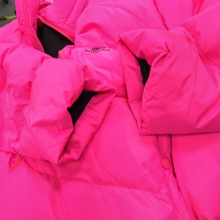 Balenciaga Balenciaga Neon Pink Puffer Jacket Size 34 Size XS / US 0-2 / IT 36-38 - 8 Thumbnail