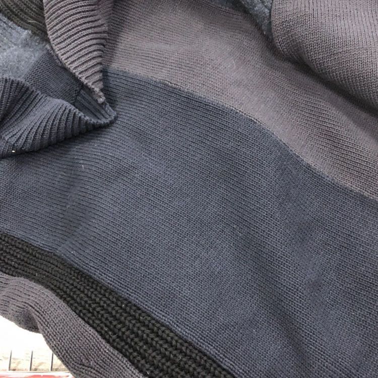 Balenciaga Balenciaga Colorblock Sweater Size S Size US S / EU 44-46 / 1 - 8 Thumbnail