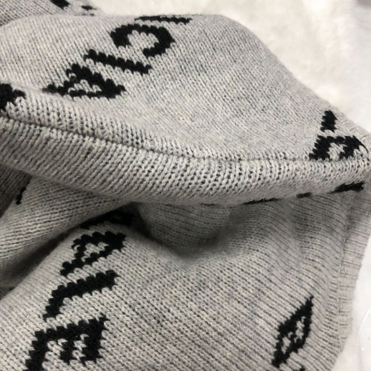 Balenciaga Balenciaga All-Over Logo Sweater Size S Size S / US 4 / IT 40 - 8 Thumbnail