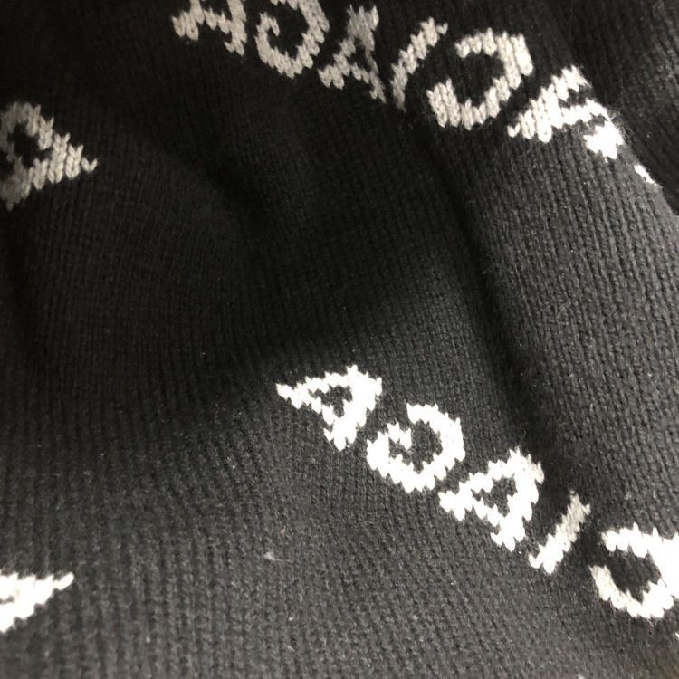 Balenciaga Balenciaga All-Over Logo Sweater Size S Size S / US 4 / IT 40 - 10 Thumbnail