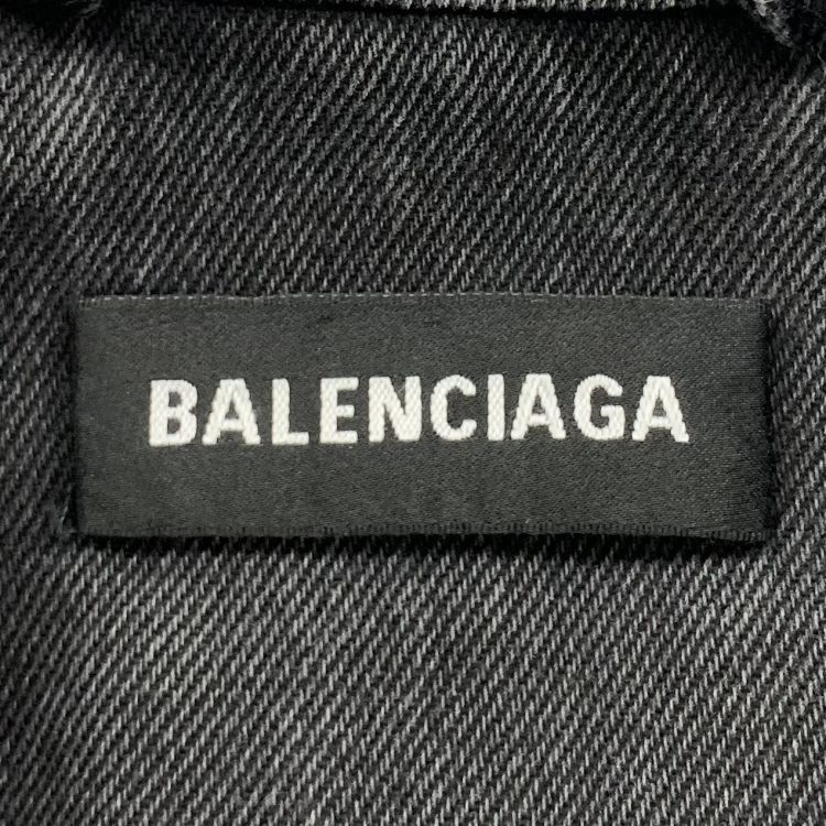 Balenciaga Balenciaga Logo Back Denim Jacket US S Size US S / EU 44-46 / 1 - 3 Thumbnail