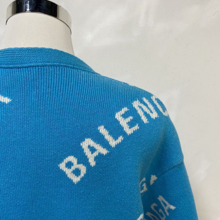 Balenciaga Balenciaga All Over Logo Cardigan Size XS Size US XS / EU 42 / 0 - 8 Thumbnail