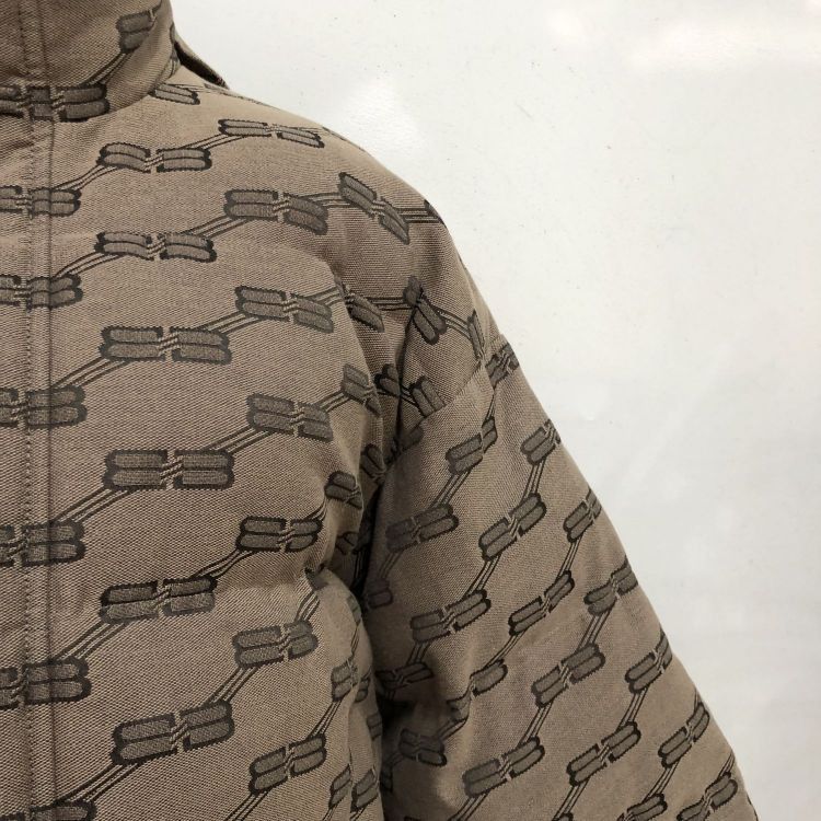 Balenciaga Balenciaga BB Monogram Puffer Jacket Size 34 Size XS / US 0-2 / IT 36-38 - 9 Thumbnail