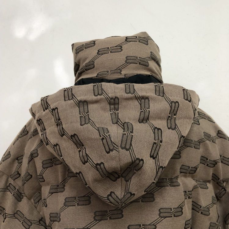Balenciaga Balenciaga BB Monogram Puffer Jacket Size 34 Size XS / US 0-2 / IT 36-38 - 11 Thumbnail