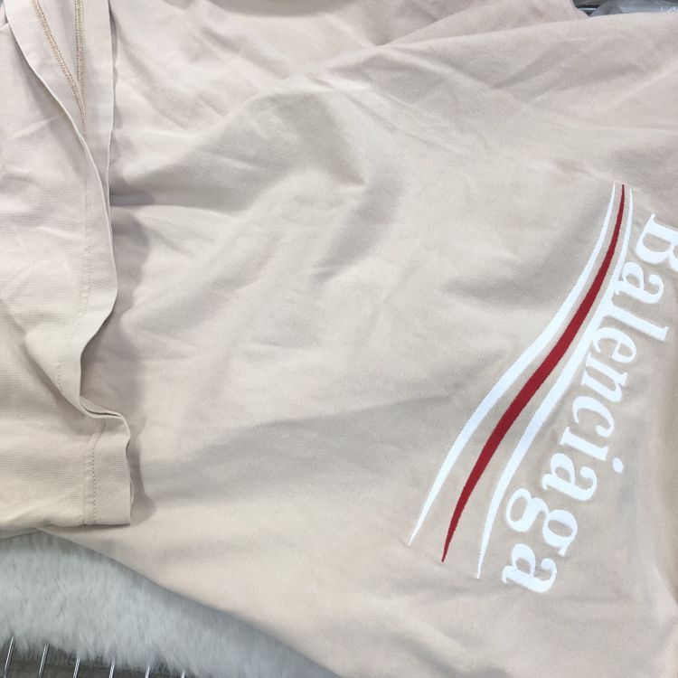 Balenciaga Balenciaga Embroidered Logo T-Shirt Size S Size US S / EU 44-46 / 1 - 9 Thumbnail