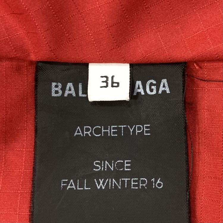 Balenciaga Balenciaga Red Down Puffer Jacket Size 36 Size XS / US 0-2 / IT 36-38 - 4 Thumbnail