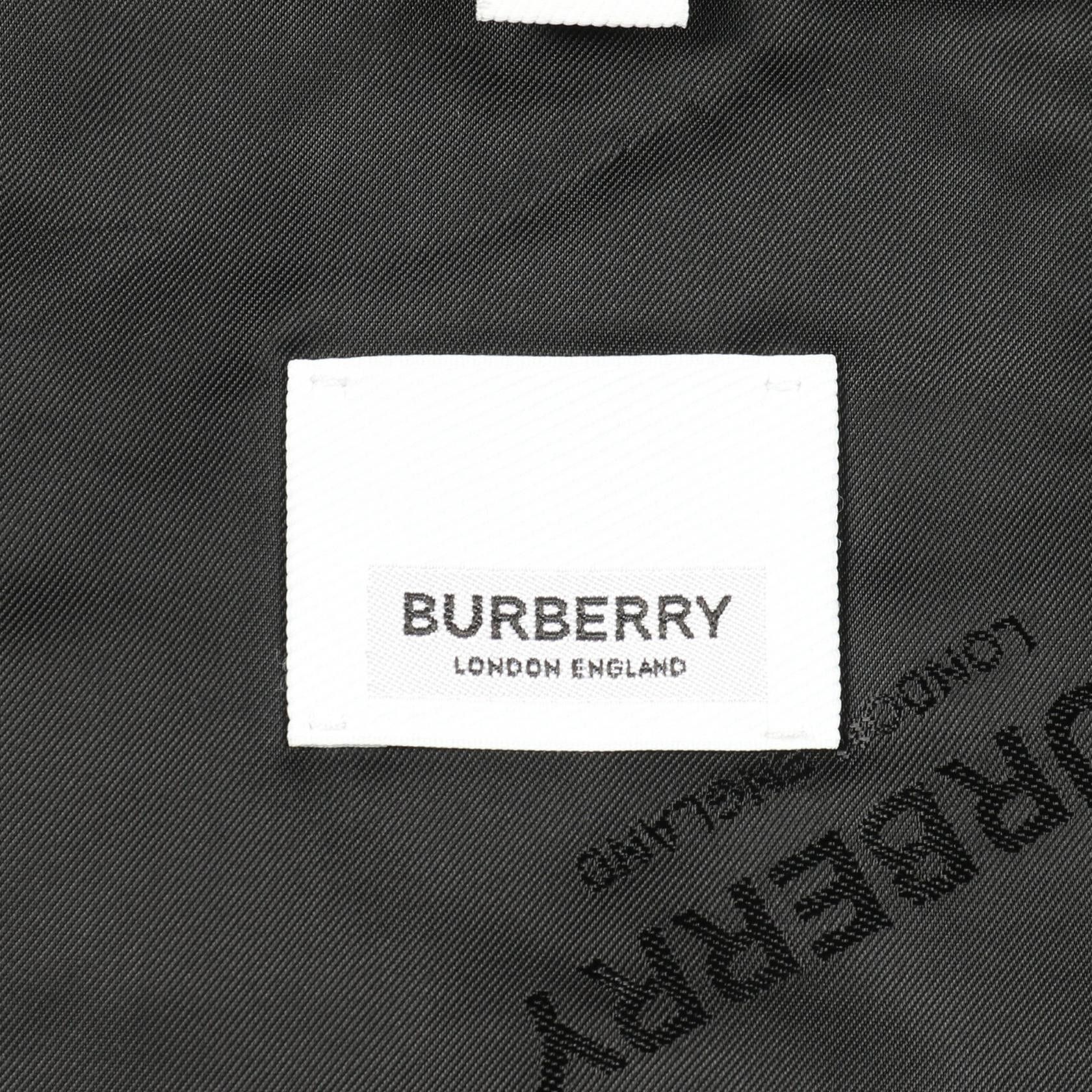 Burberry Burberry Burberry Polyester Outerwear Textile Outerwear DUTY FREE for USA Size ONE SIZE - 3 Thumbnail