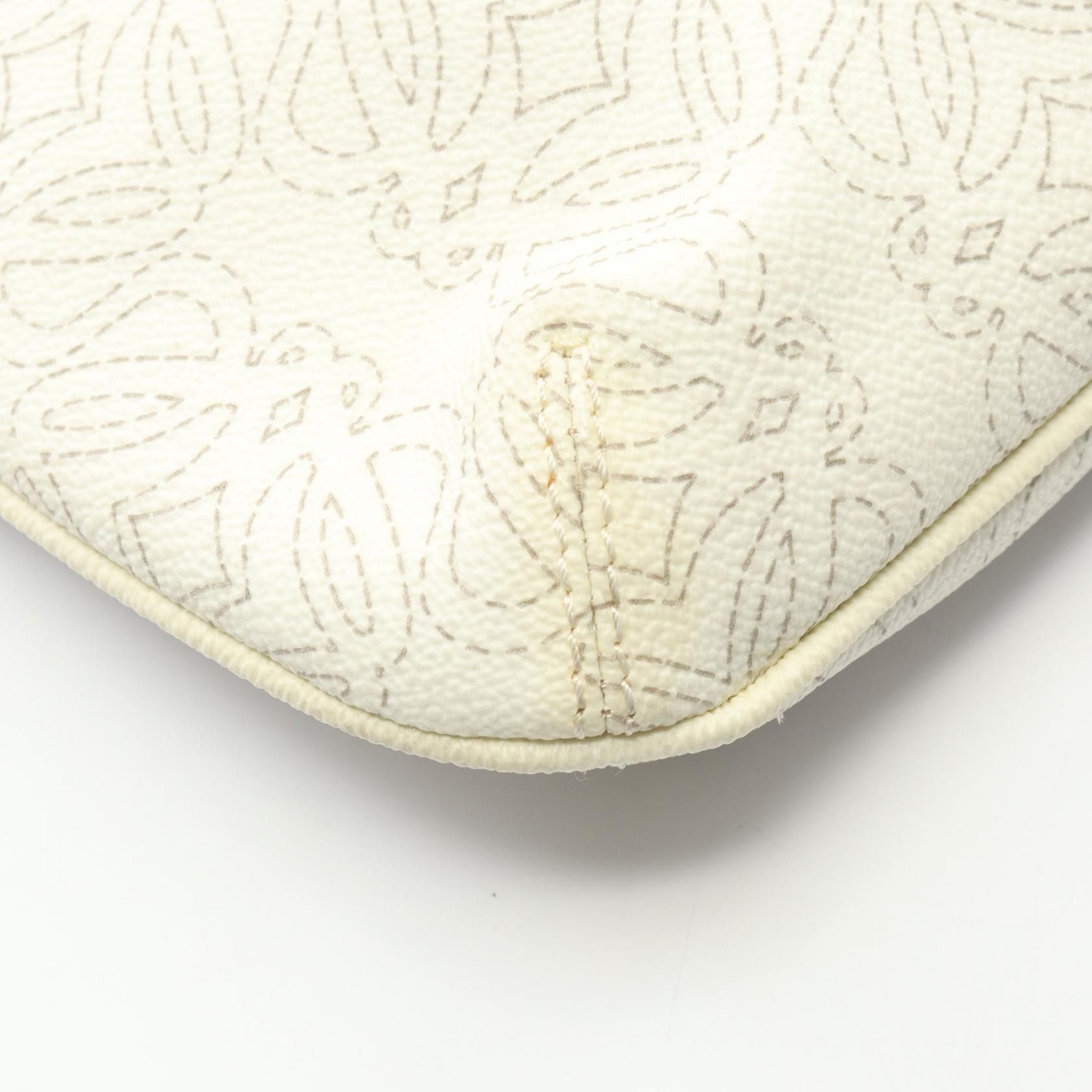 Loewe Loewe Loewe Anagram Coated Canvas Leather Shoulder Bag Plastic / Synthetic Shoulder Bag DUTY FREE for USA Size ONE SIZE - 6 Thumbnail