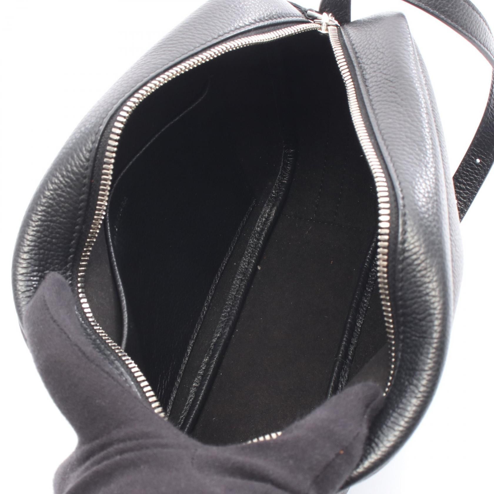 Balenciaga Balenciaga Balenciaga Everyday Medium Camera Leather Shoulder Bag Leather Shoulder Bag DUTY FREE for USA Size ONE SIZE - 3 Thumbnail
