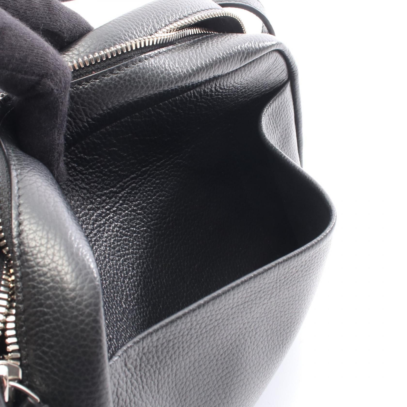 Balenciaga Balenciaga Balenciaga Everyday Medium Camera Leather Shoulder Bag Leather Shoulder Bag DUTY FREE for USA Size ONE SIZE - 5 Thumbnail