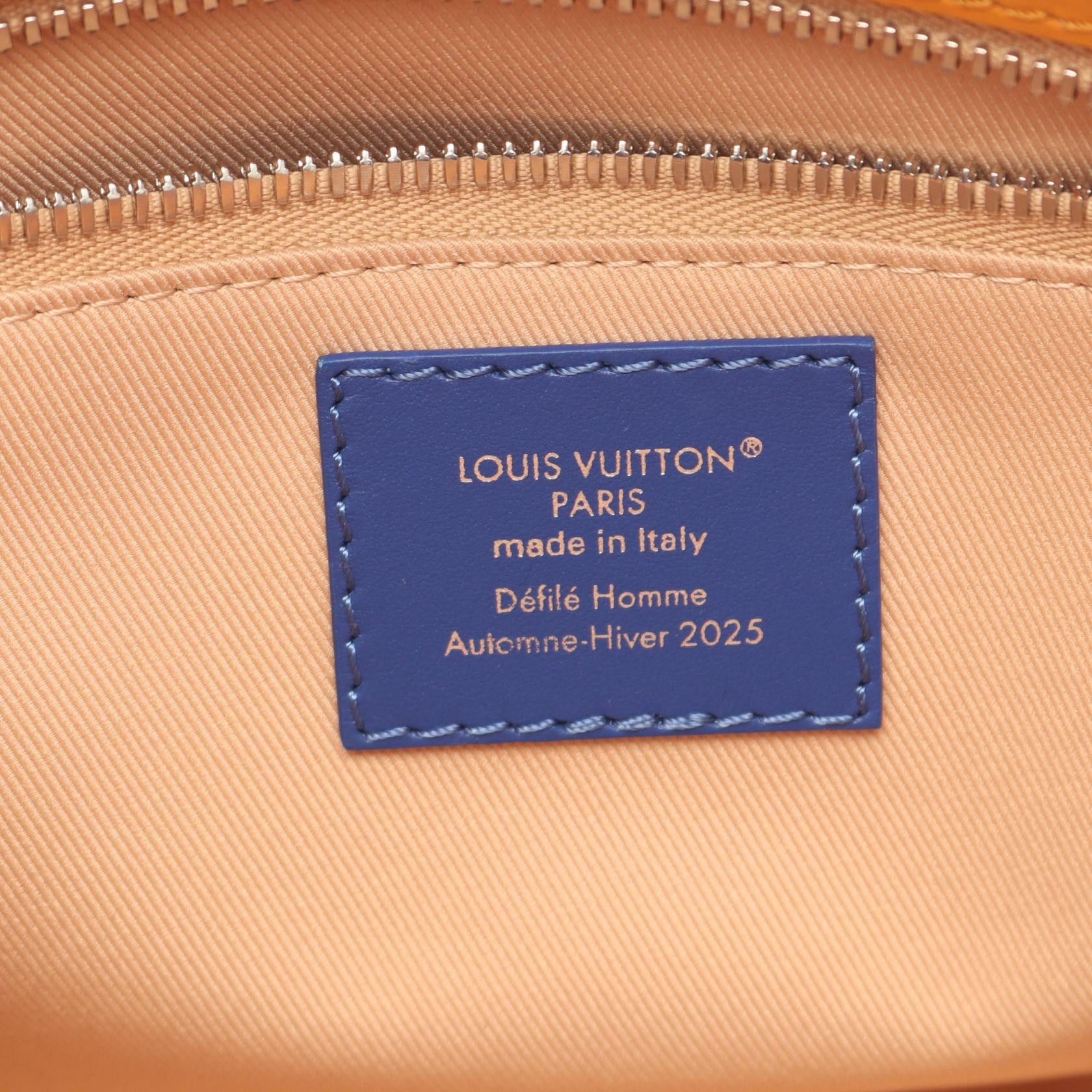 Louis Vuitton Louis Vuitton Louis Vuitton Shopper Tote MINI Leather Tote Bag Leather Tote Bag M15237 DUTY FREE for USA Size ONE SIZE - 4 Thumbnail