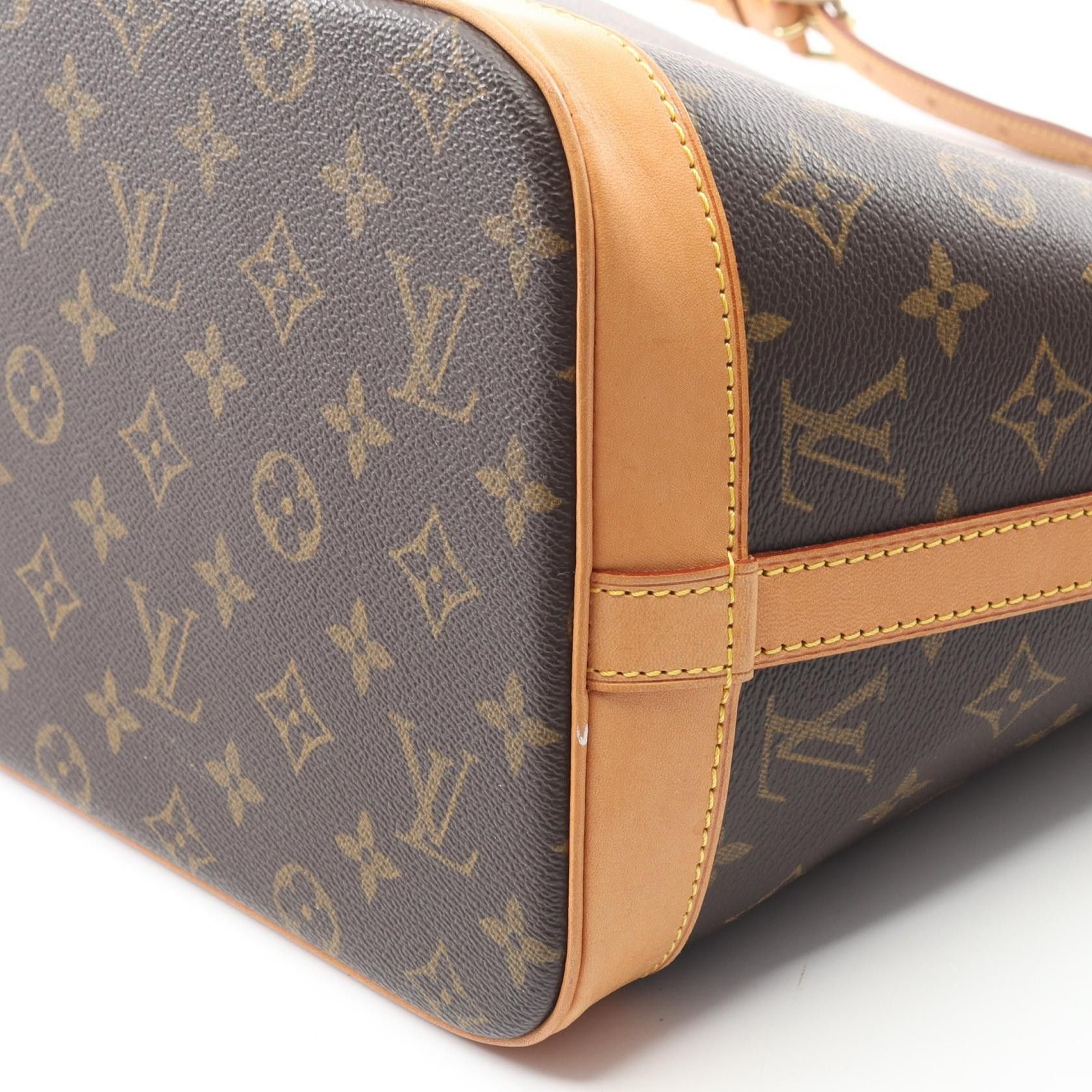 Louis Vuitton Louis Vuitton Louis Vuitton Amfar Three Vanity Star Monogram PVC Coated Canvas Leather Shoulder Bag Textile Shoulder Bag M47275 DUTY FREE for USA Size ONE SIZE - 7 Thumbnail