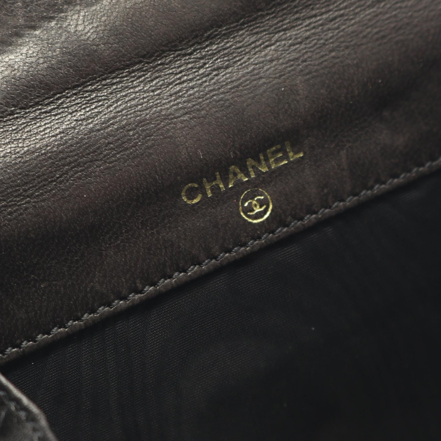 Chanel Chanel Chanel Coco Mark Grained Calfskin Compact Wallet Leather Short Wallet DUTY FREE for USA Size ONE SIZE - 5 Thumbnail