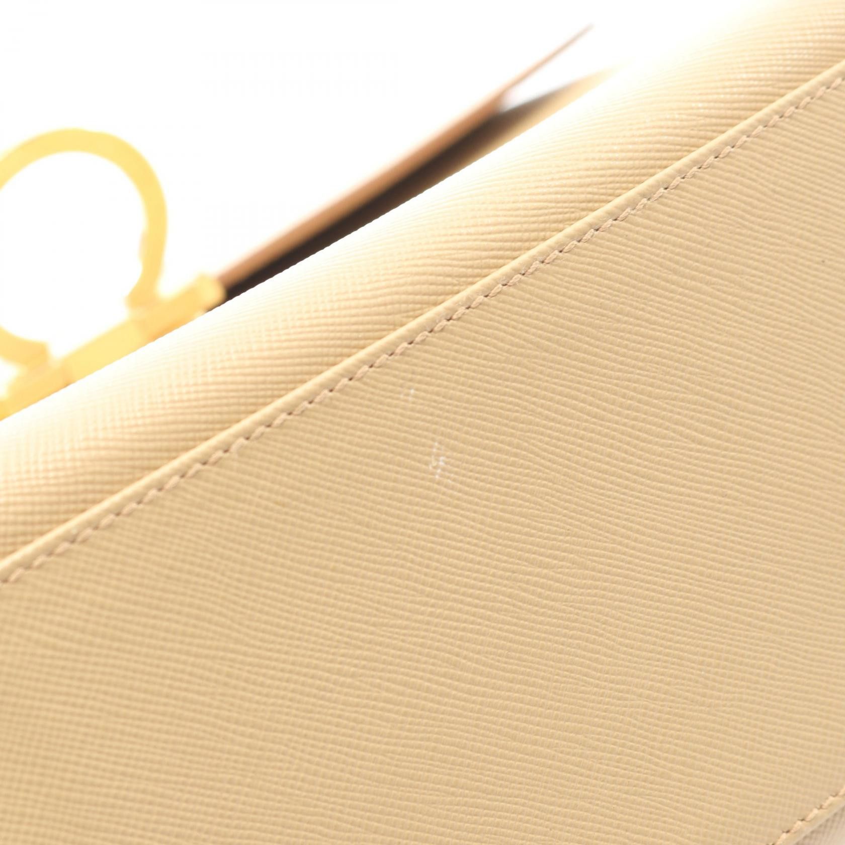 Salvatore Ferragamo Salvatore Ferragamo Salvatore Ferragamo Leather Handbag Leather Handbag DUTY FREE for USA Size ONE SIZE - 8 Thumbnail