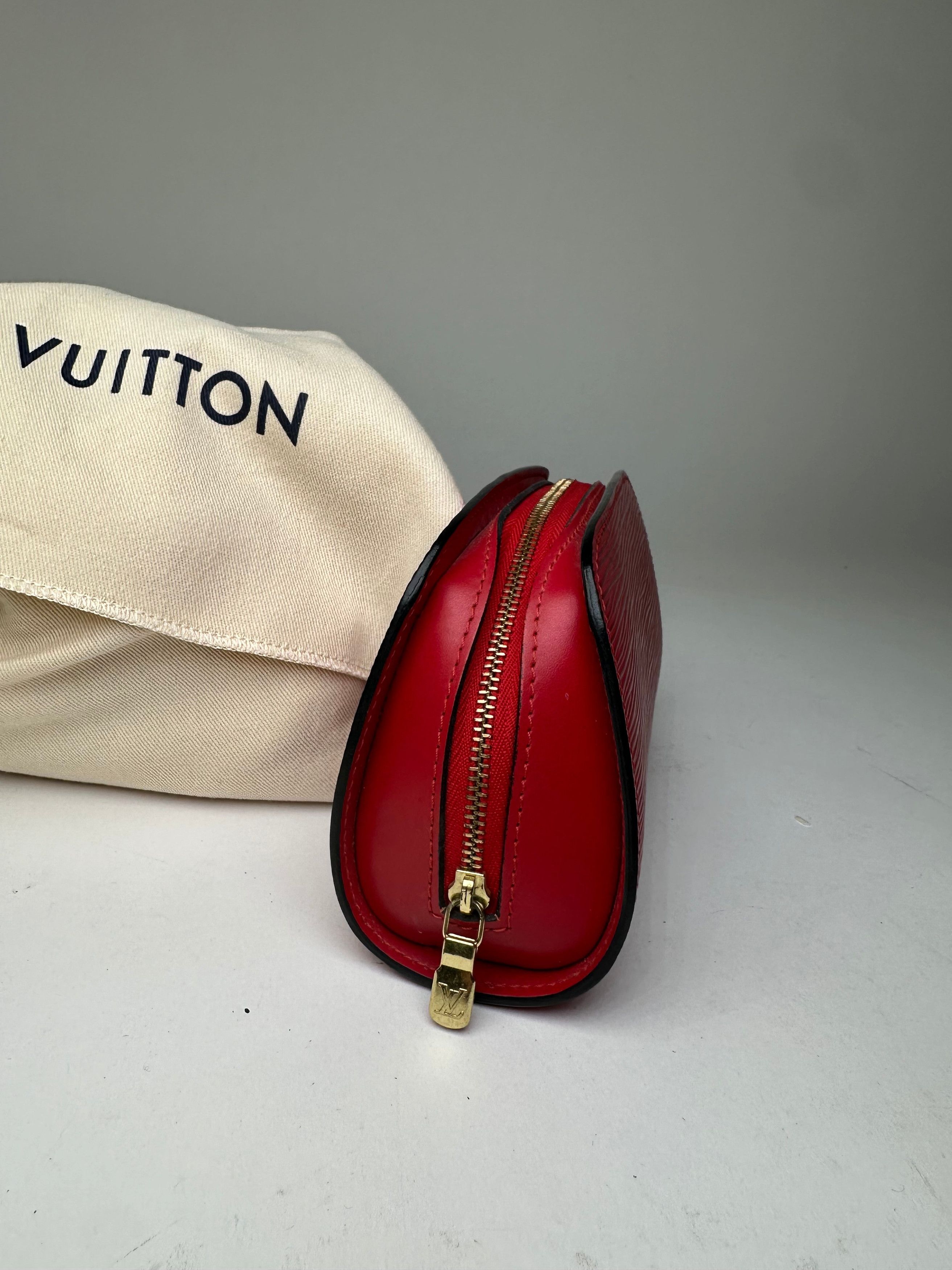 Louis Vuitton Pochette Cosmétique PM Epi Leather Red Coquelicot Size ONE SIZE - 5 Thumbnail