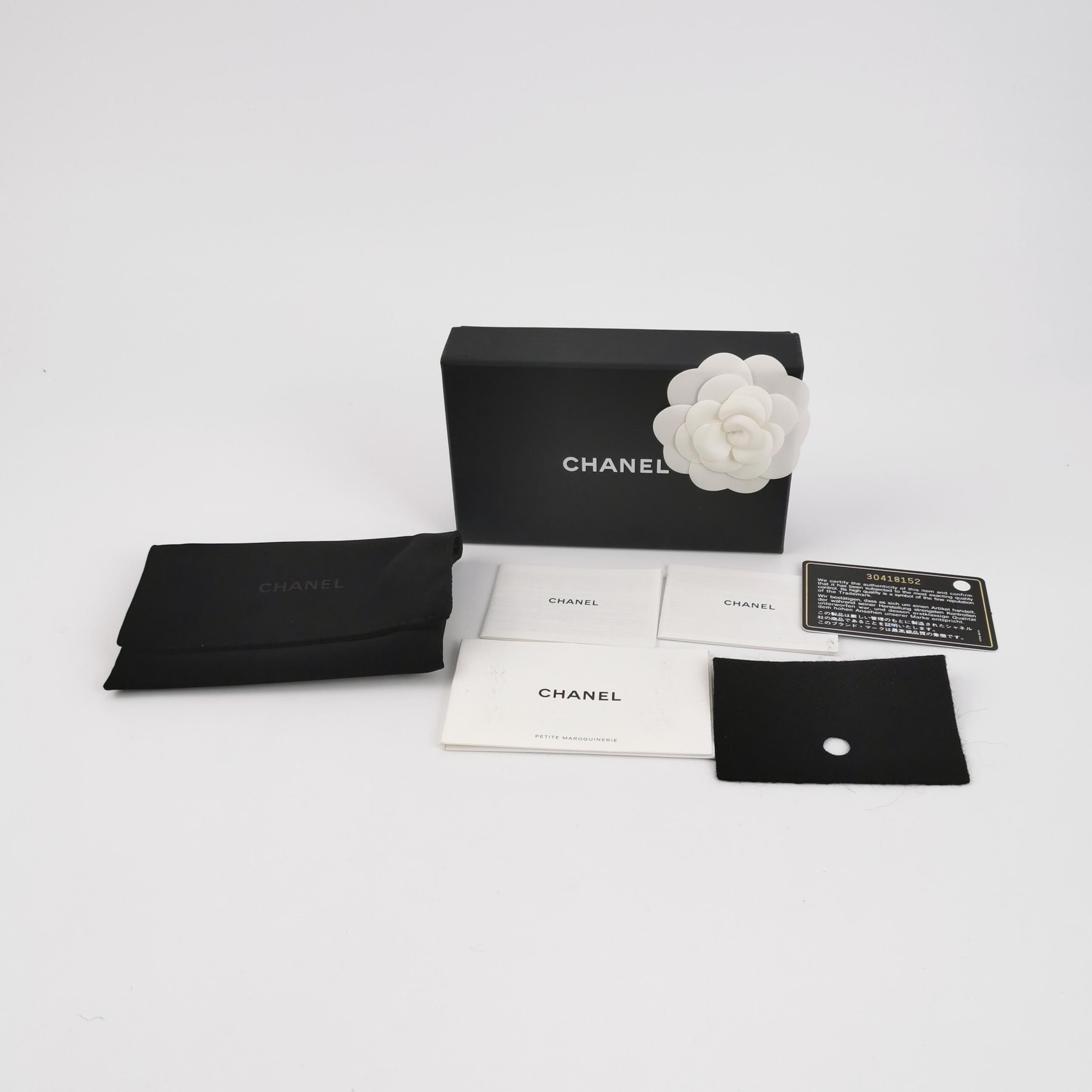 Chanel Chanel Women os Wallets Size ONE SIZE - 8 Thumbnail