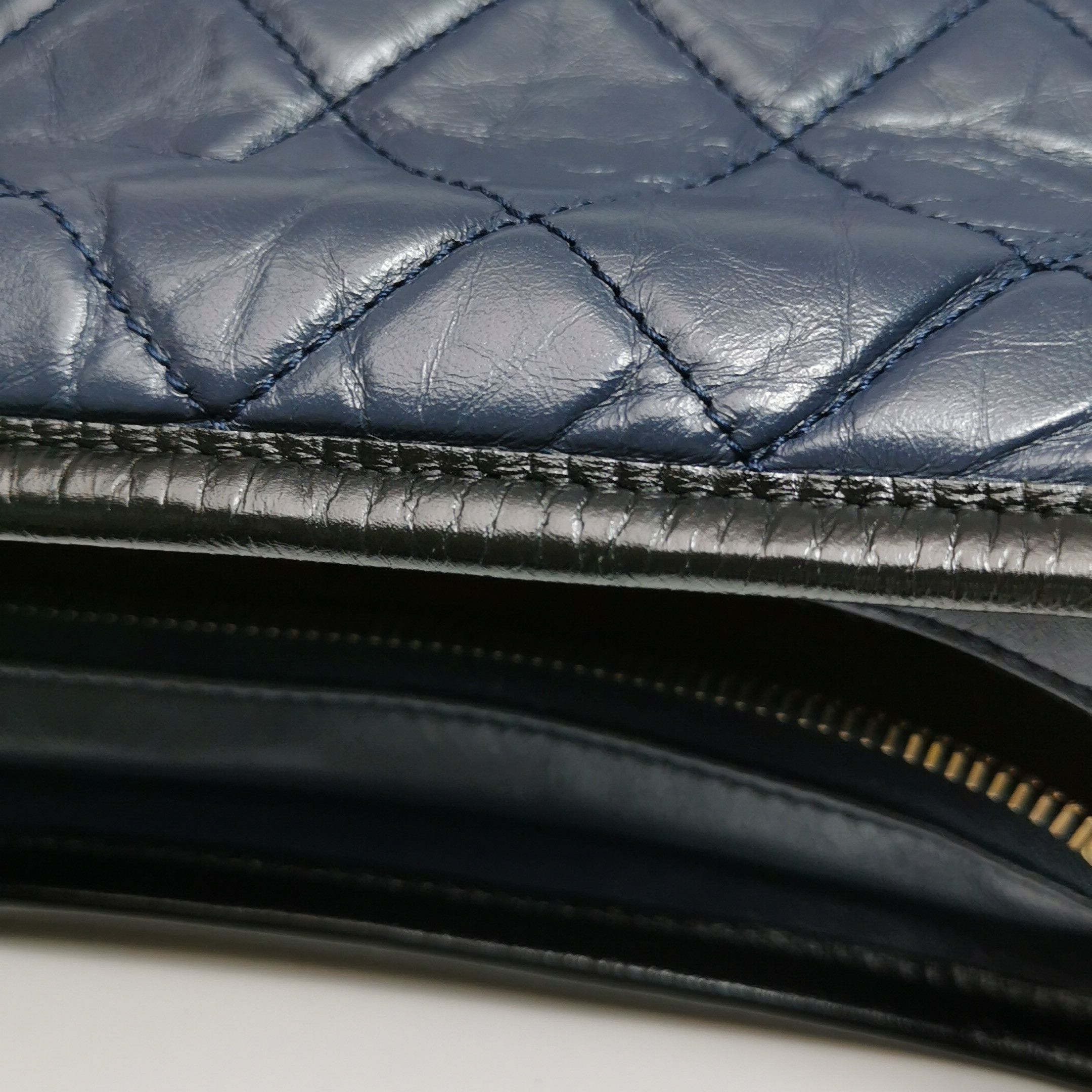 Chanel Chanel Women os Crossbody Bags Size ONE SIZE - 18 Thumbnail