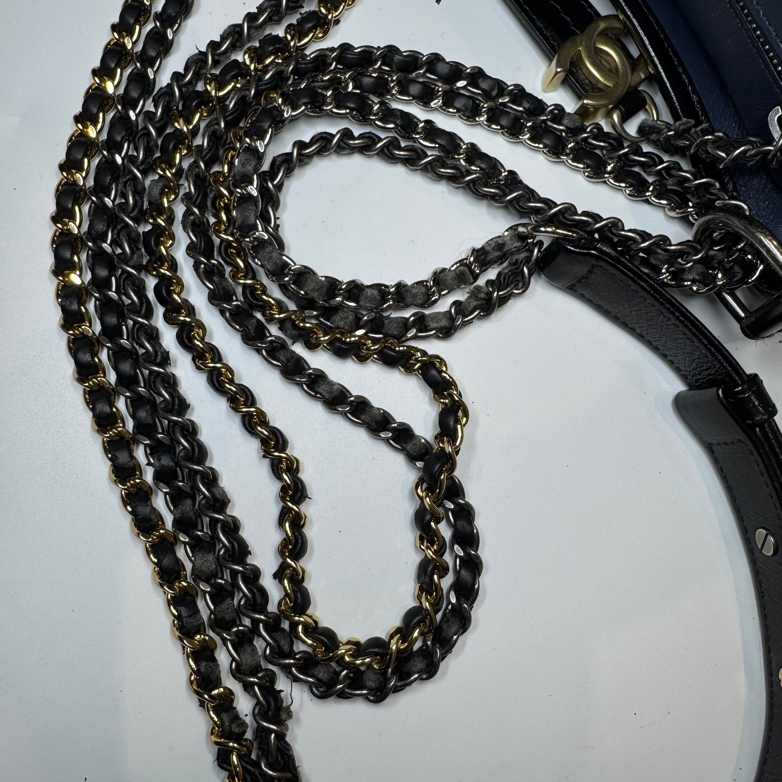 Chanel Chanel Women os Crossbody Bags Size ONE SIZE - 10 Thumbnail
