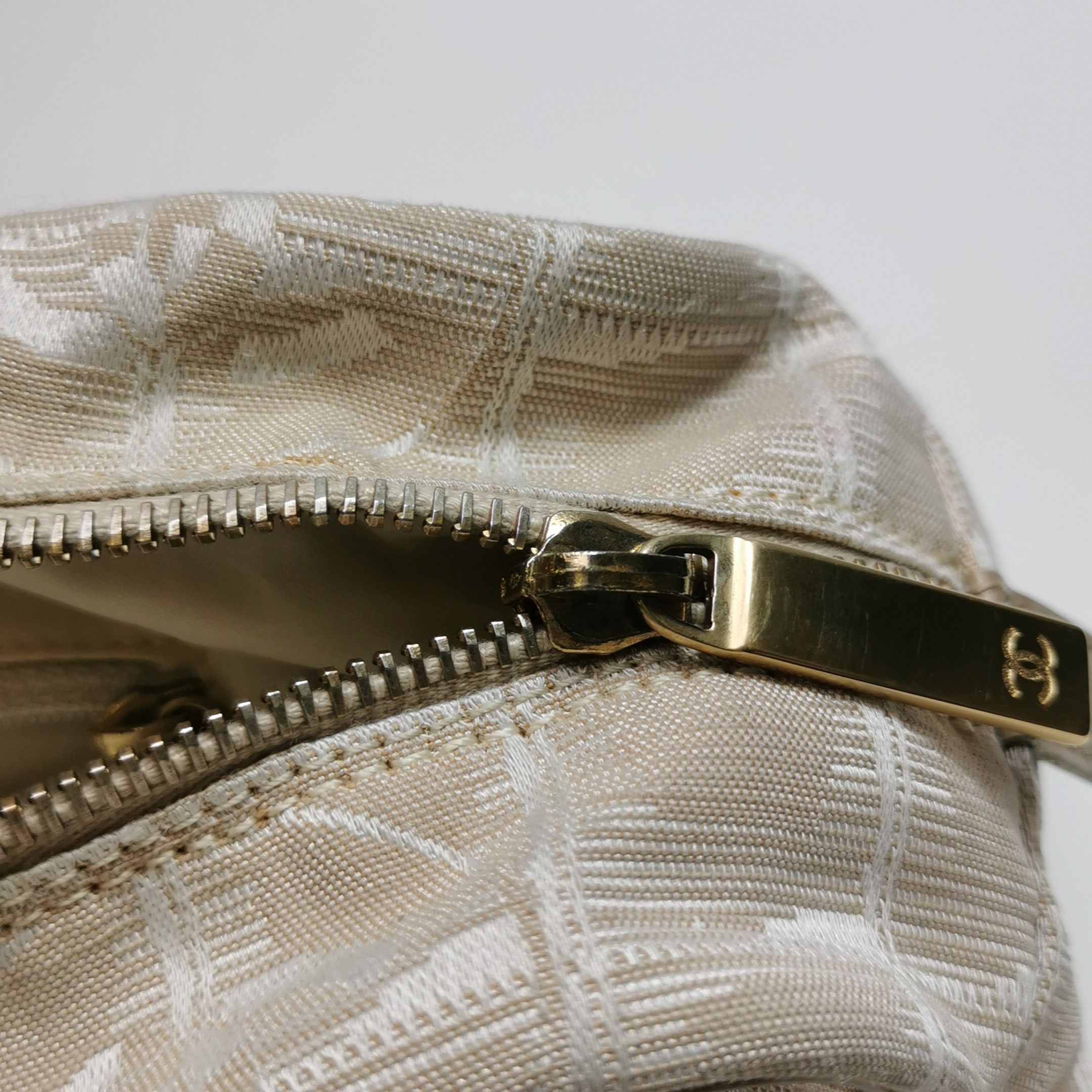 Chanel Chanel Women os Tote Bags Size ONE SIZE - 11 Thumbnail