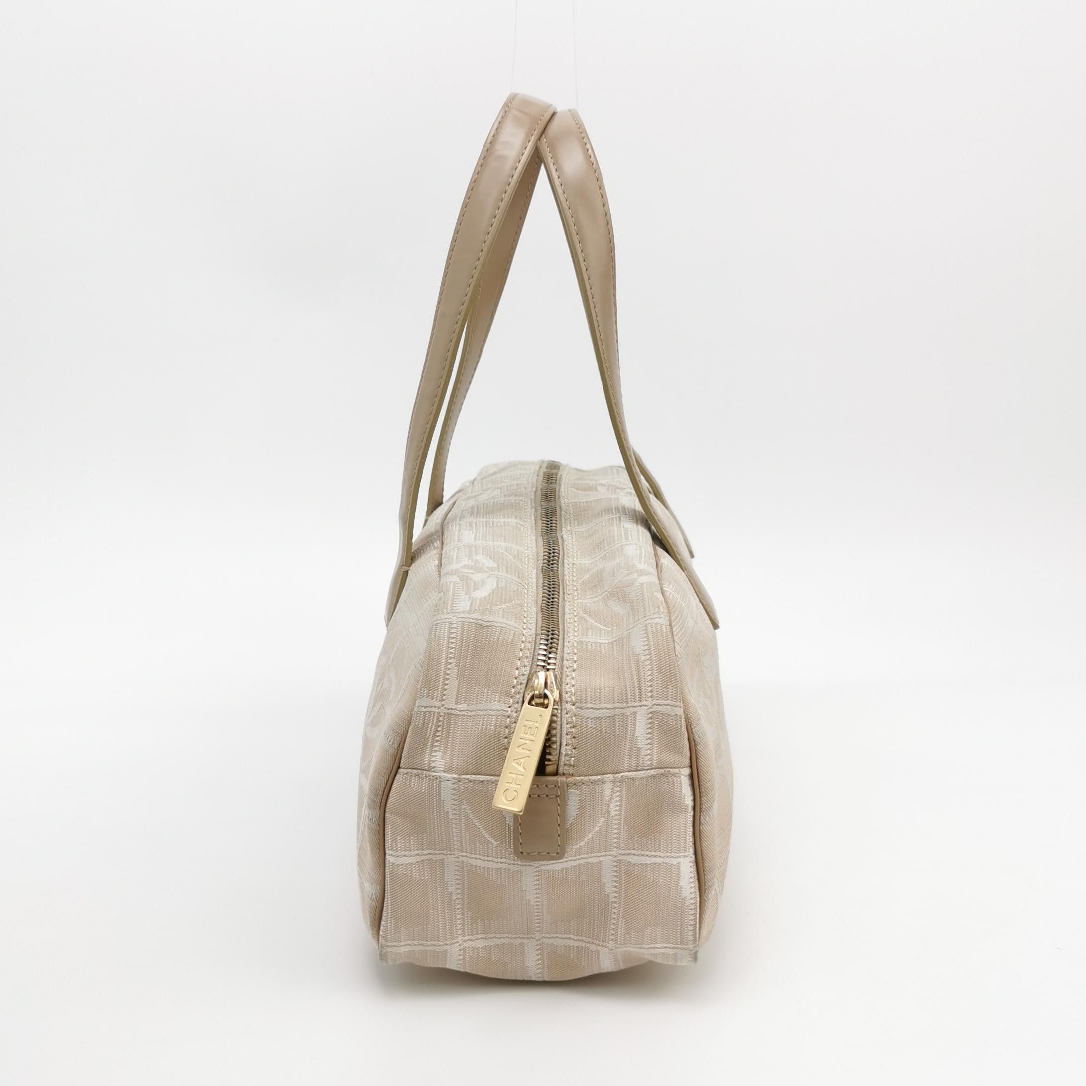 Chanel Chanel Women os Tote Bags Size ONE SIZE - 4 Thumbnail