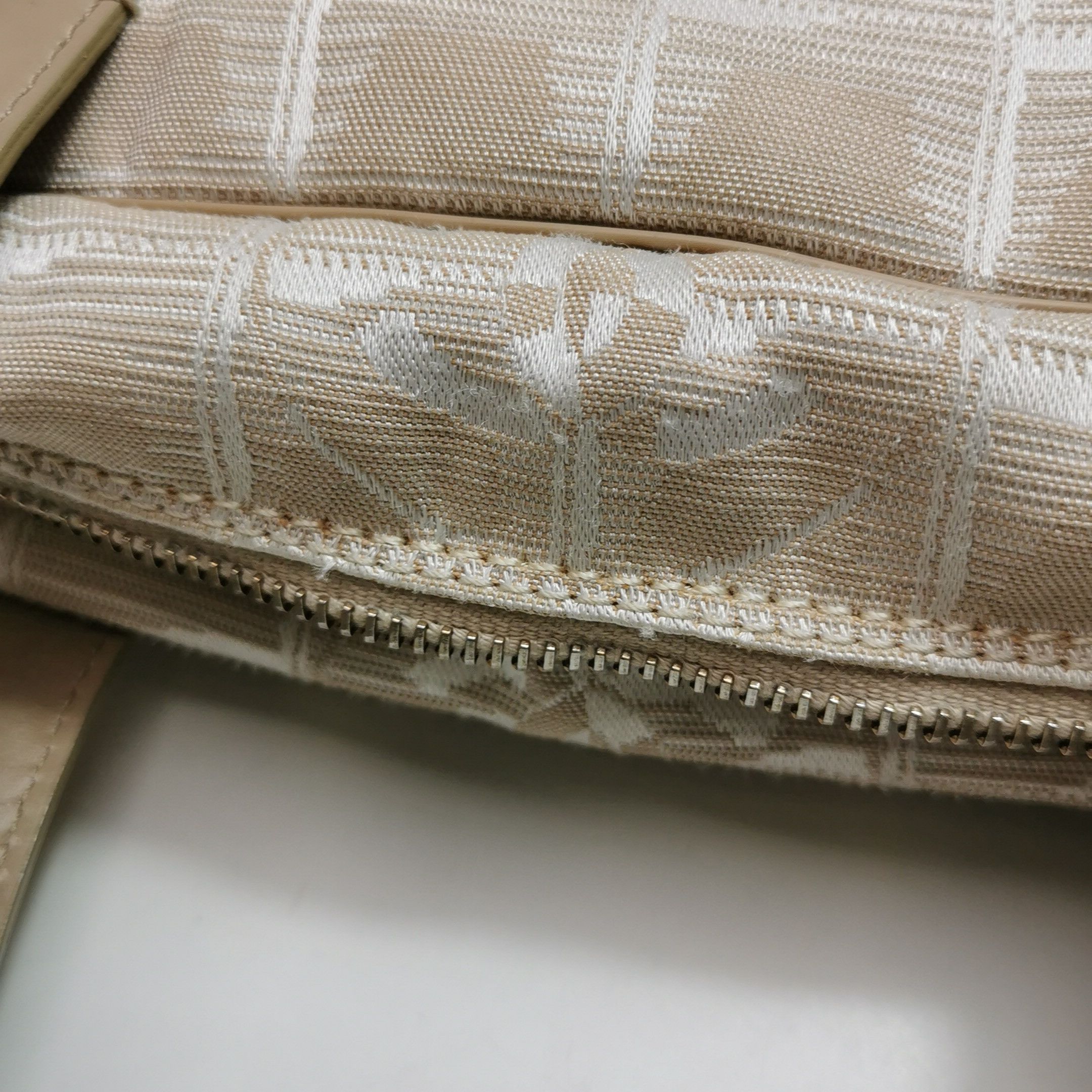 Chanel Chanel Women os Tote Bags Size ONE SIZE - 13 Thumbnail
