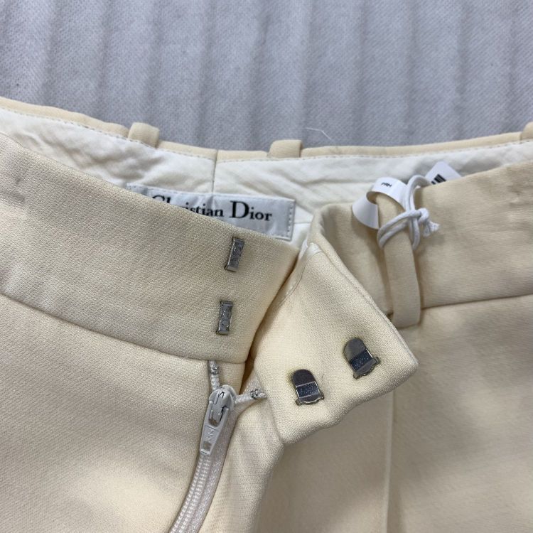 Dior Christian Dior Wool Silk Shorts Size 36 Size 26" / US 2 / IT 38 - 11 Thumbnail