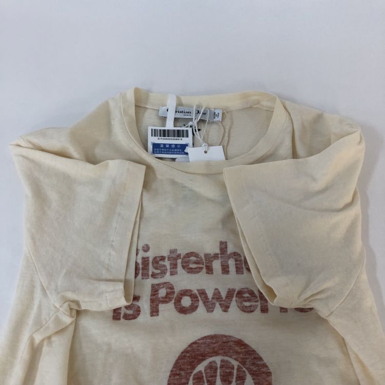 Dior Dior Sisterhood is Powerful Graphic T-Shirt XS Size XS / US 0-2 / IT 36-38 - 9 Thumbnail