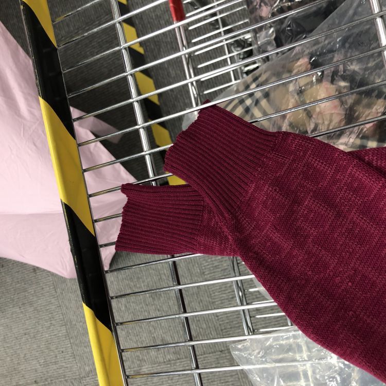 Dior Christian Dior Burgundy Knit Cardigan Size M Size M / US 6-8 / IT 42-44 - 6 Thumbnail