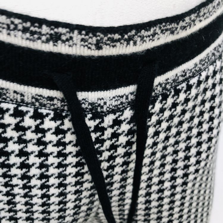 Dior Dior Houndstooth Knit Shorts Size 38 Size 27" / US 4 / IT 40 - 7 Thumbnail