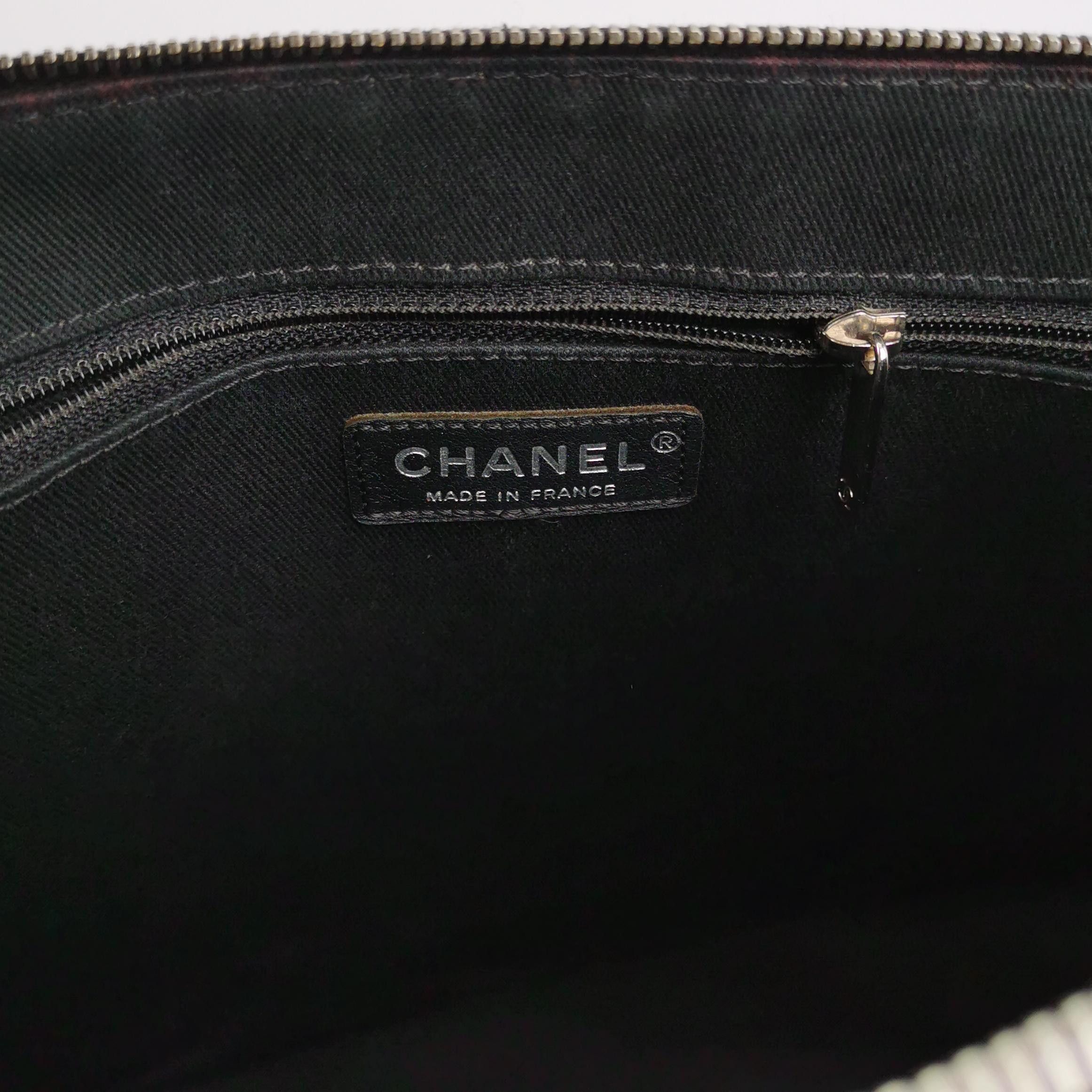 Chanel Chanel Women os Shoulder Bags Size ONE SIZE - 8 Thumbnail