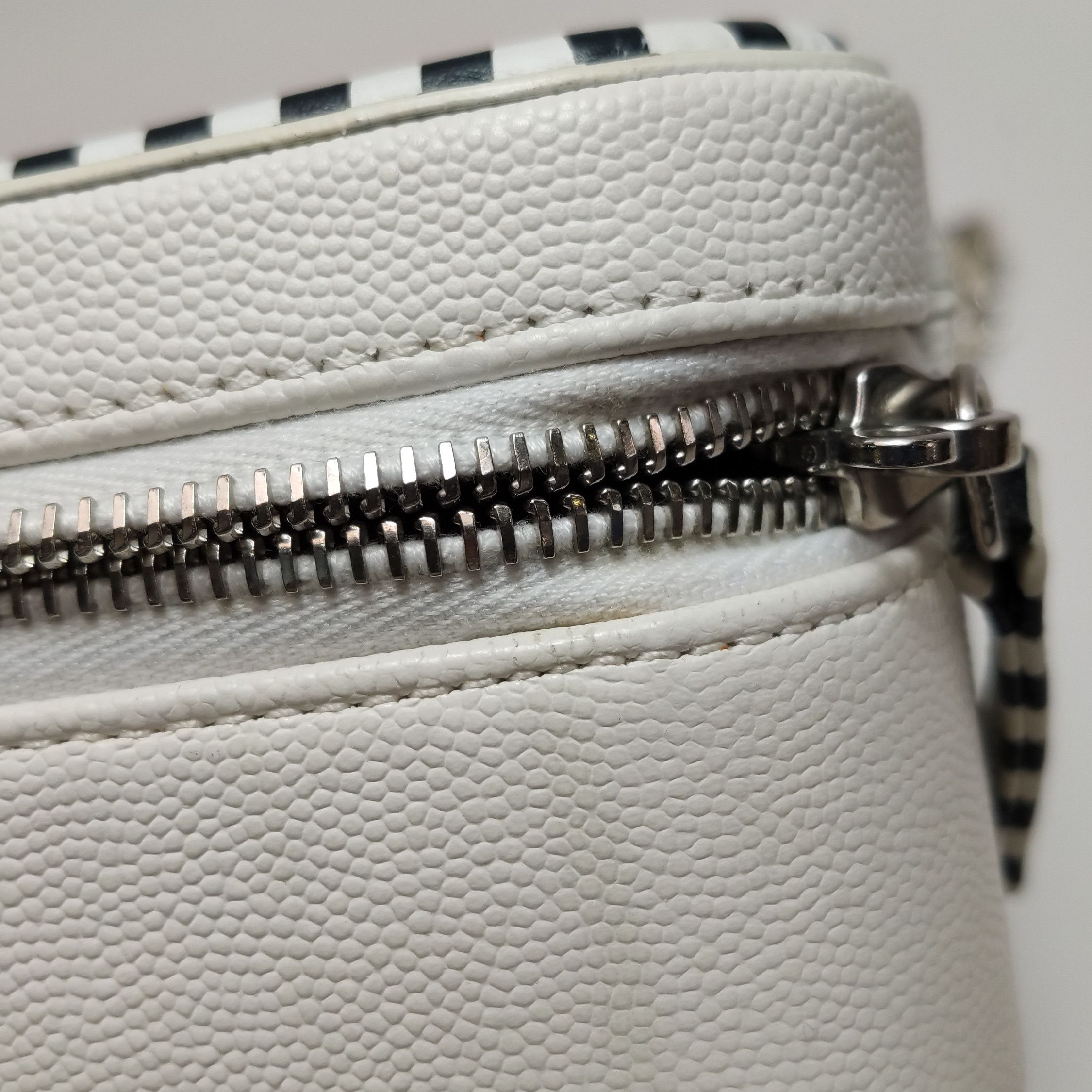 Chanel Chanel Women os Shoulder Bags Size ONE SIZE - 12 Thumbnail