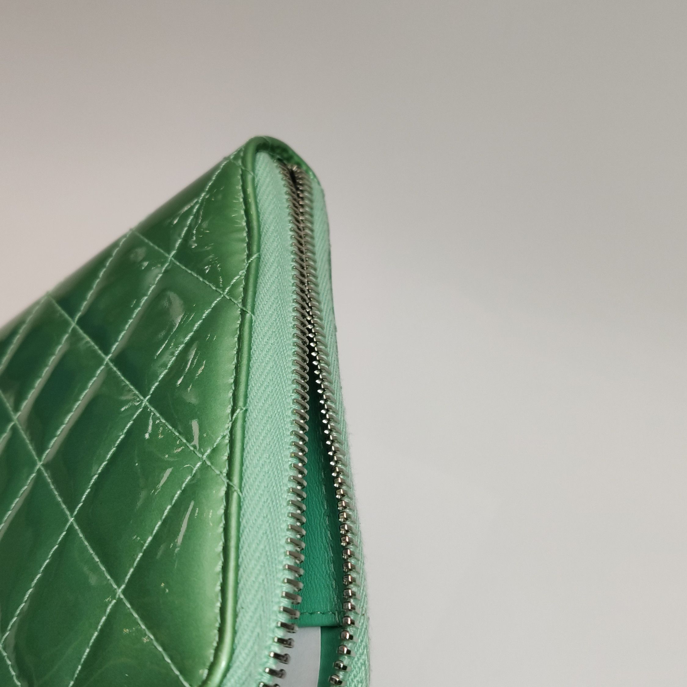Chanel Chanel Women os Clutches Size ONE SIZE - 12 Thumbnail