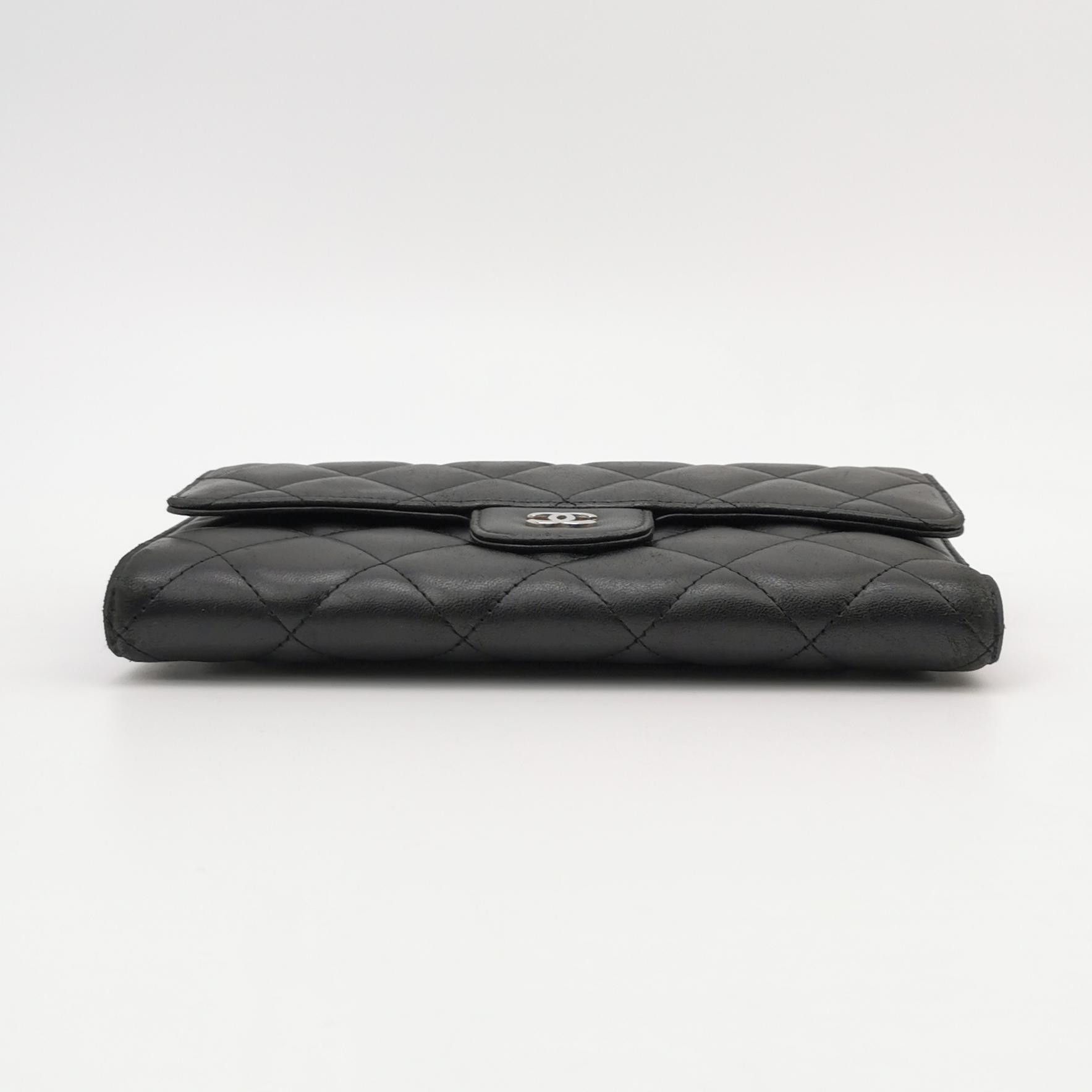 Chanel Chanel Women os Clutches Size ONE SIZE - 2 Thumbnail
