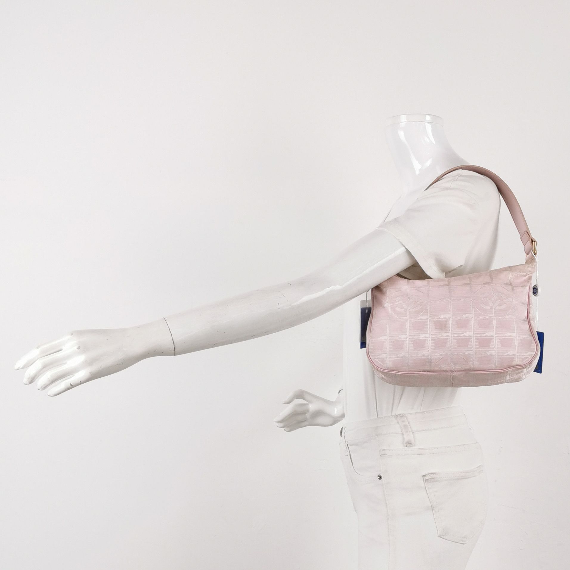 Chanel Chanel Women os Shoulder Bags Size ONE SIZE - 2 Thumbnail