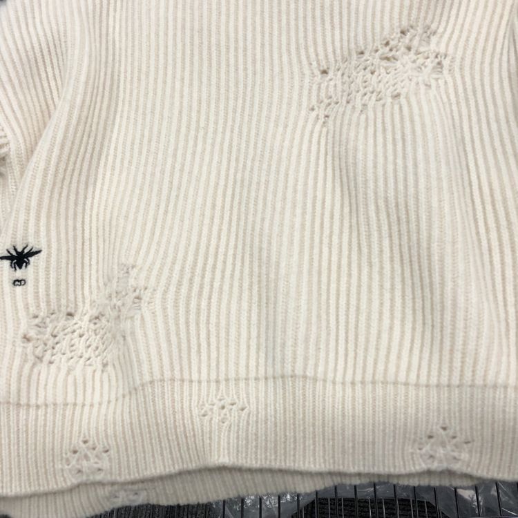 Dior Christian Dior Bee Distressed Knit Sweater Size 36 Size XS / US 0-2 / IT 36-38 - 6 Thumbnail