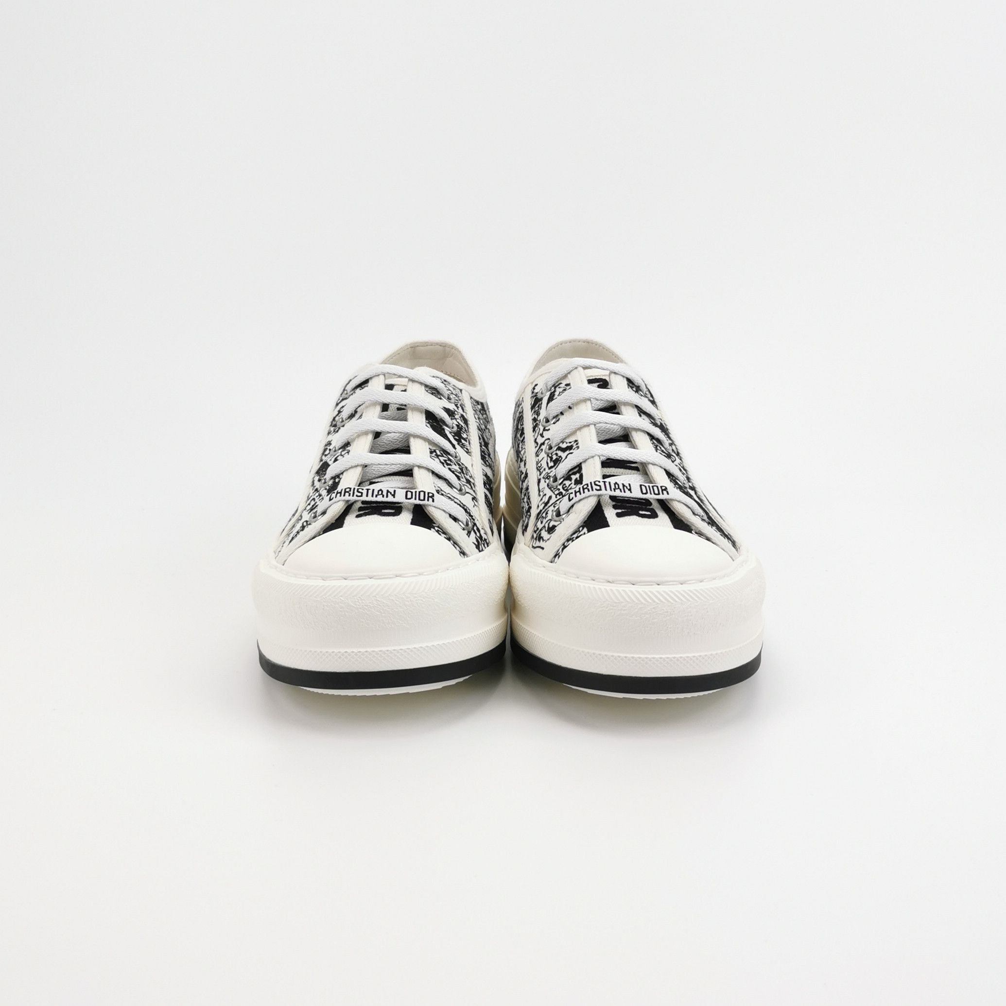 Dior Dior Women 8-5 Lowtop Sneakers Size US 8.5 / IT 38.5 - 3 Thumbnail